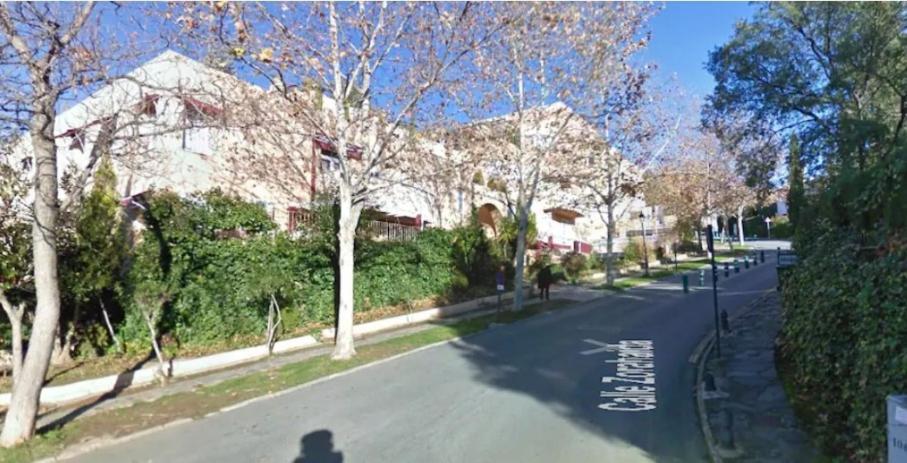 Apartamentos Serrallo, Parking Gratuito Y Cocina, Alhambra Y Playa グラナダ エクステリア 写真