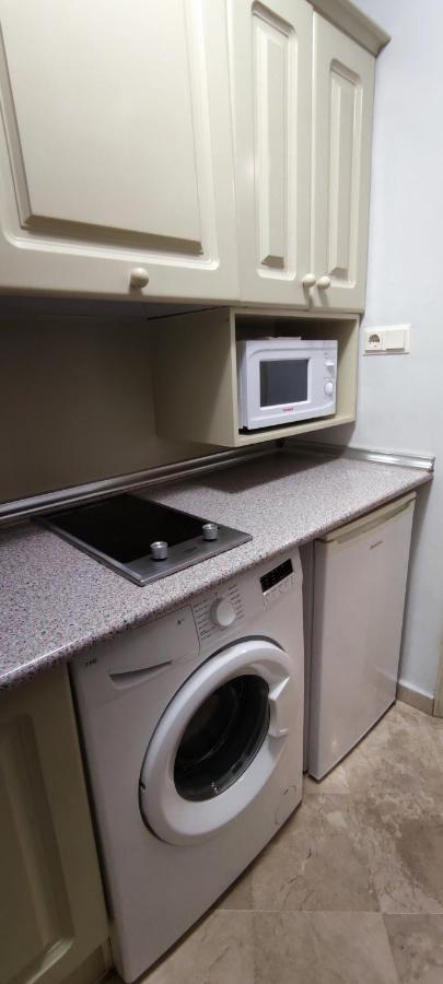 Apartamentos Serrallo, Parking Gratuito Y Cocina, Alhambra Y Playa グラナダ エクステリア 写真